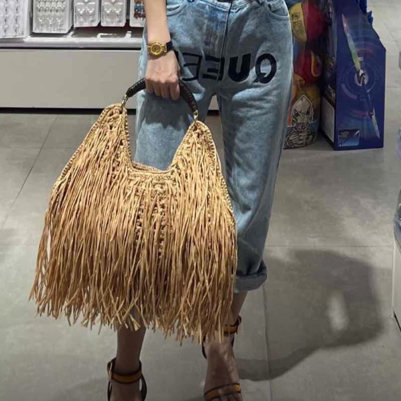 Bohemian Tassel Straw Handbag  - Ethnic Fashion Designers บทวิจารณ์และราคา