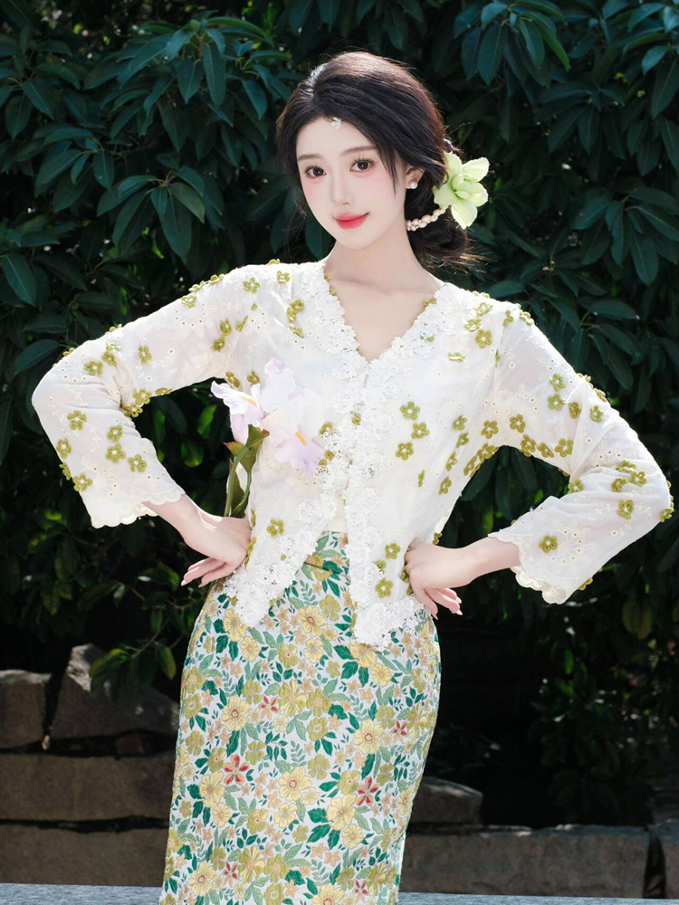 New Ethnic Style Small Hairpin - Ethnic Clothing & Online Fashion Store Khaadi Pk บทวิจารณ์และราคา