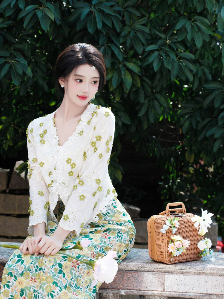 New Ethnic Style Small Hairpin - Ethnic Clothing & Online Fashion Store Khaadi Pk บทวิจารณ์และราคา