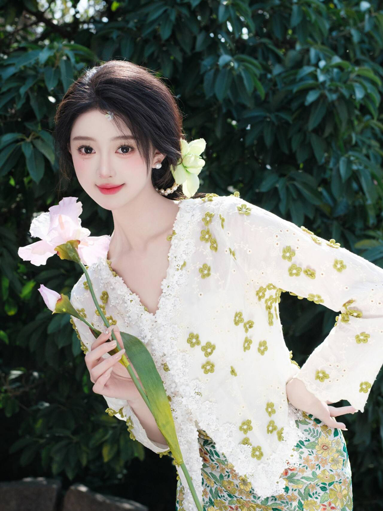 New Ethnic Style Small Hairpin - Ethnic Clothing & Online Fashion Store Khaadi Pk บทวิจารณ์และราคา