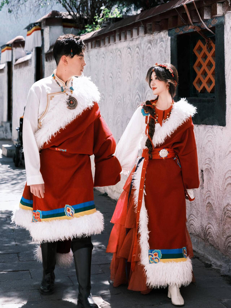 New Couple Photography Ethnic  - Ethnic Clothing & Online Fashion Store Khaadi Pk บทวิจารณ์และราคา