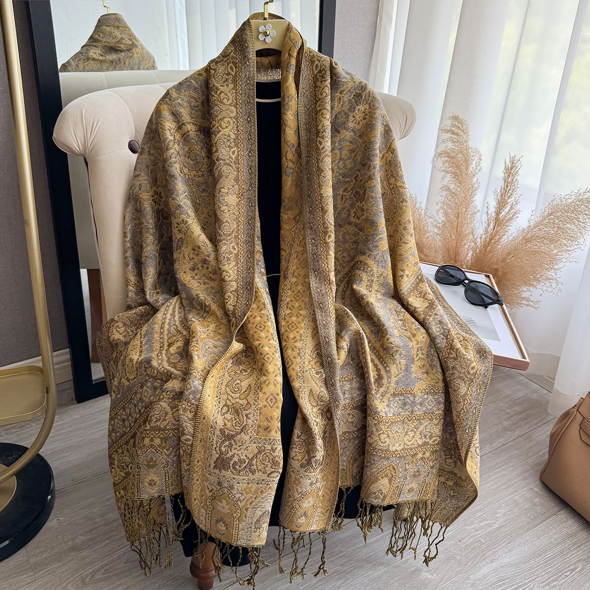 2025 Tassel Blanket Design Eth - Ethnic Fashion Designers บทวิจารณ์และราคา