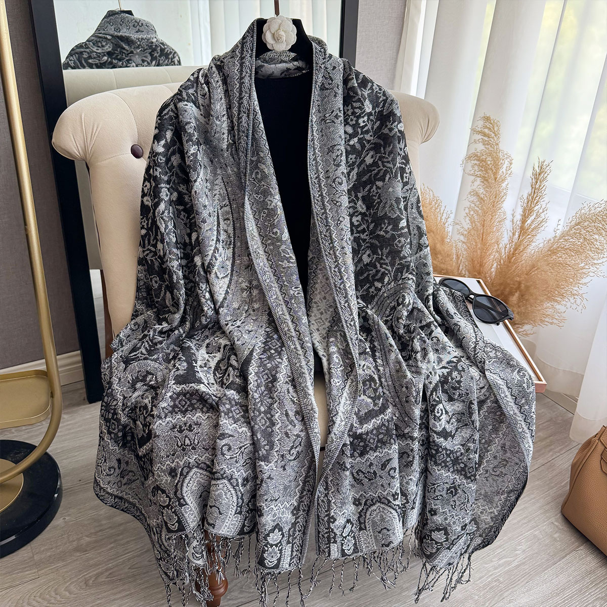 2025 Tassel Blanket Design Eth - Ethnic Fashion Designers บทวิจารณ์และราคา