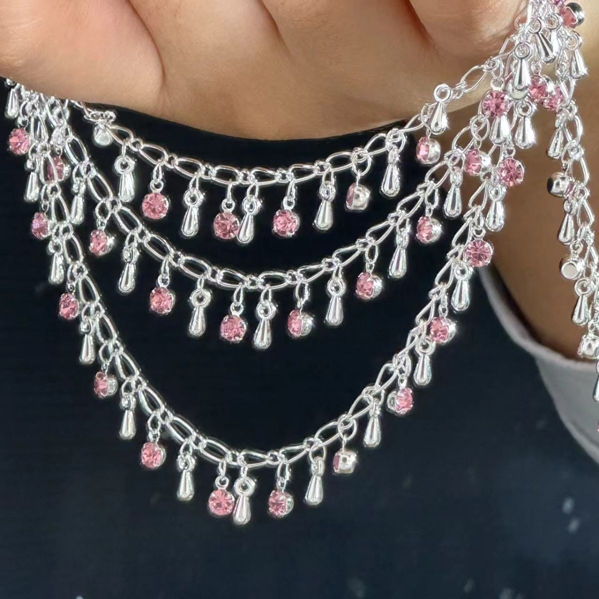 Exquisite Rhinestone Teardrop  - Ethnic Fashion Accessories บทวิจารณ์และราคา