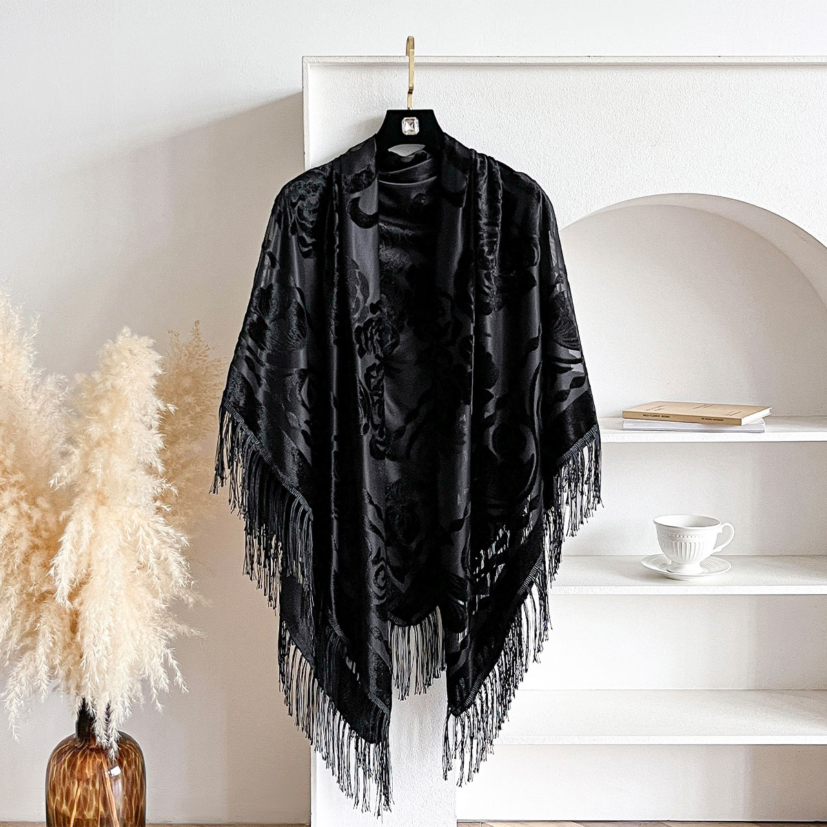 Retro Velvet Tassel Scarf Flor - Ethnic Fashion Accessories บทวิจารณ์และราคา
