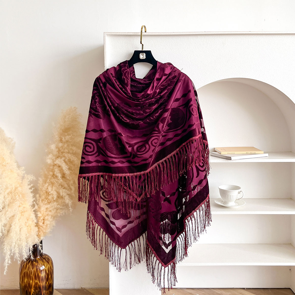 Retro Velvet Tassel Scarf Flor - Ethnic Fashion Accessories บทวิจารณ์และราคา